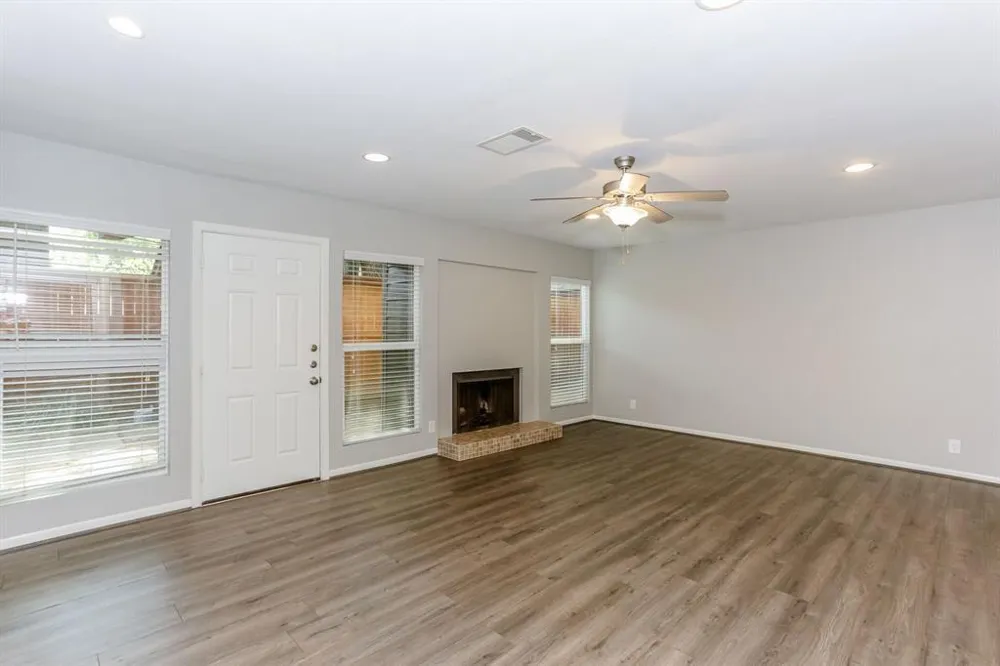 1914 Branard Street Houston, TX 77098