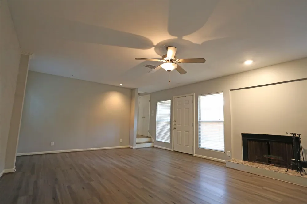 1914 Branard Street Houston, TX 77098