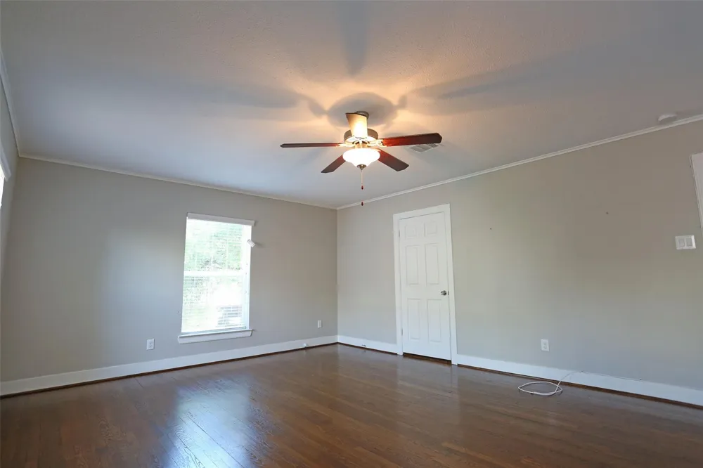 1914 Branard Street Houston, TX 77098