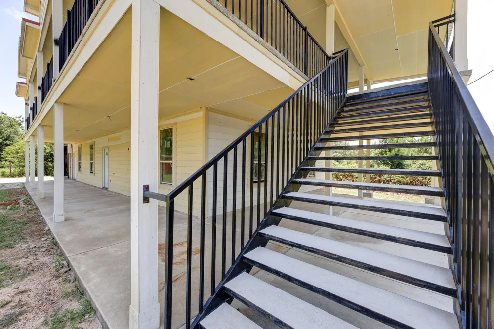 37557 Meadowview Drive Hempstead, TX 77445