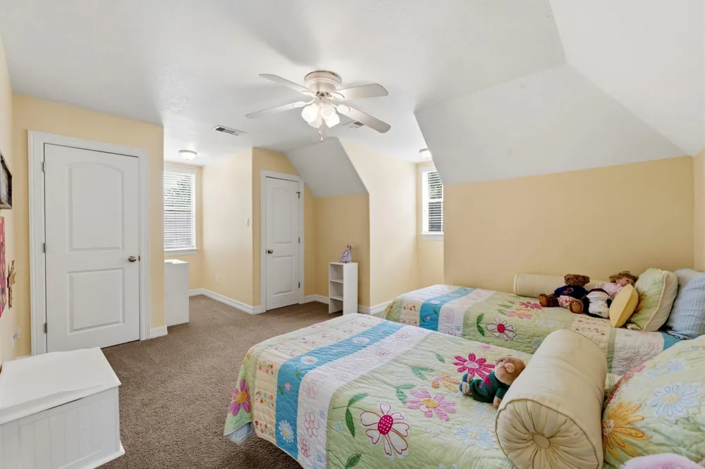 9219 Amelia Drive Anderson, TX 77830