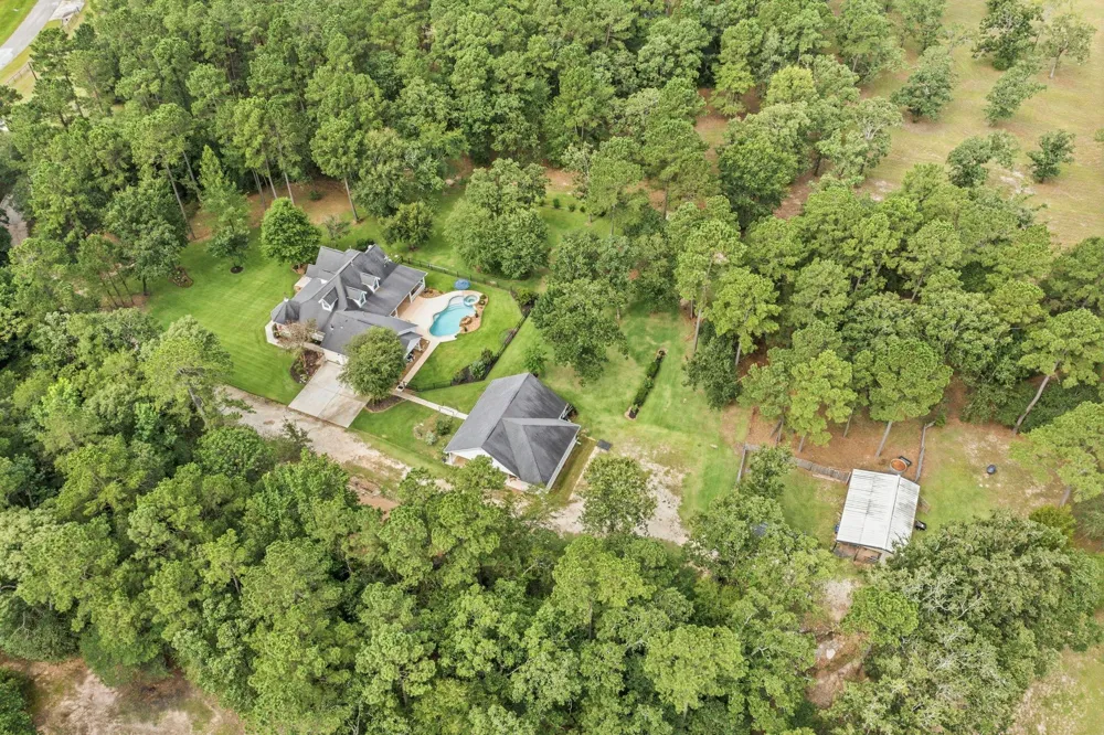 9219 Amelia Drive Anderson, TX 77830