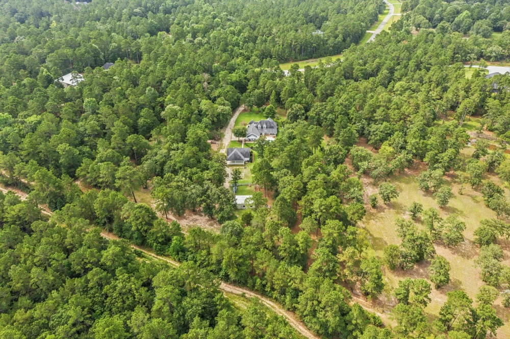 9219 Amelia Drive Anderson, TX 77830