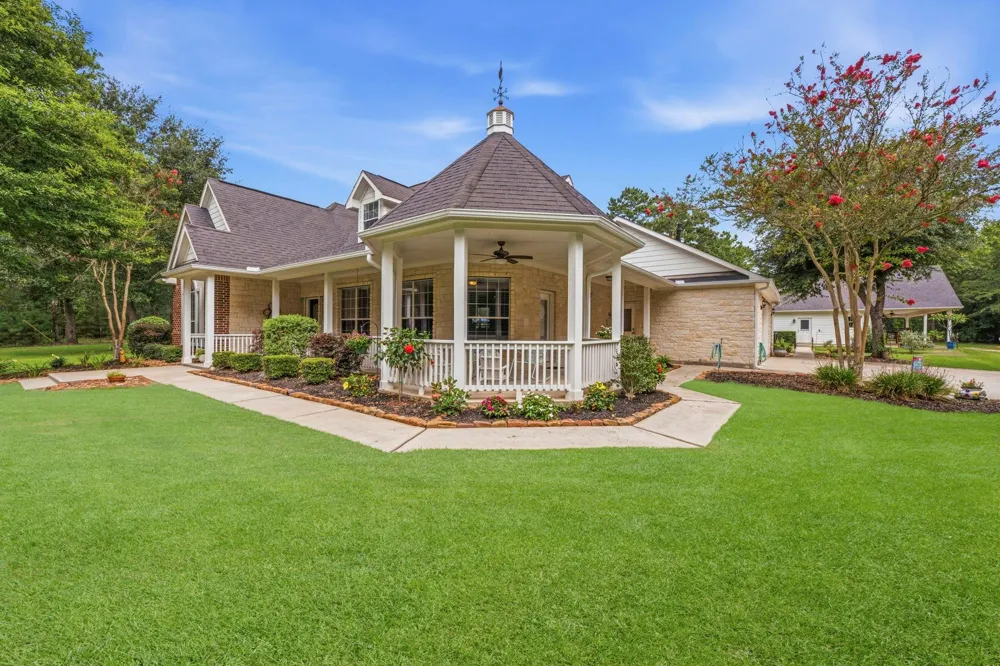 9219 Amelia Drive Anderson, TX 77830