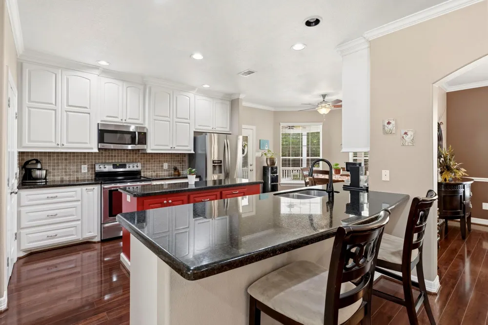 9219 Amelia Drive Anderson, TX 77830