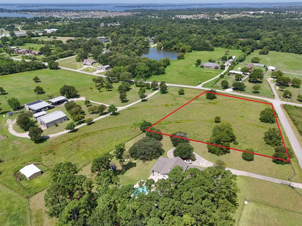Thompson Road Willis, TX 77318