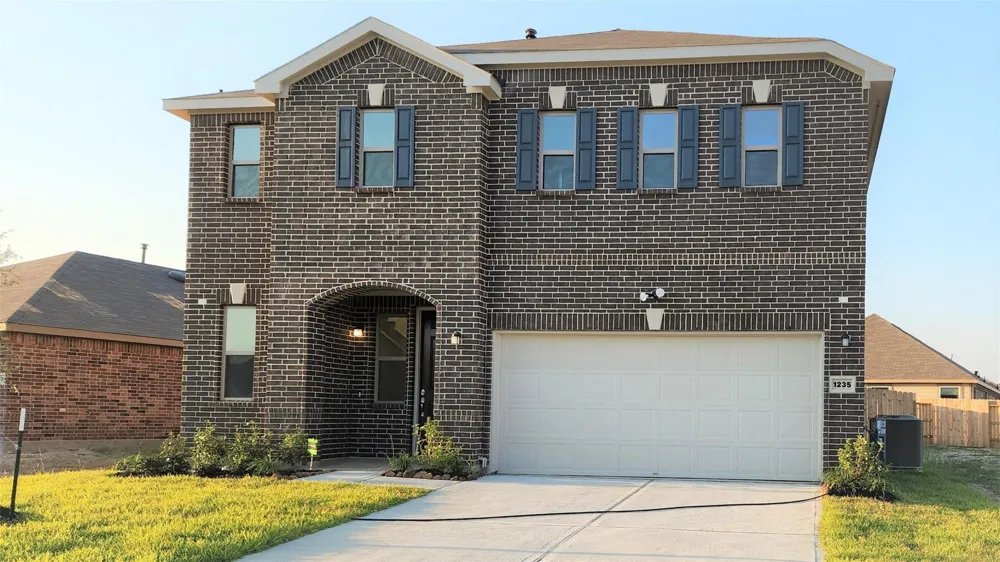 1235 Bryman Drive Rosharon, TX 77583