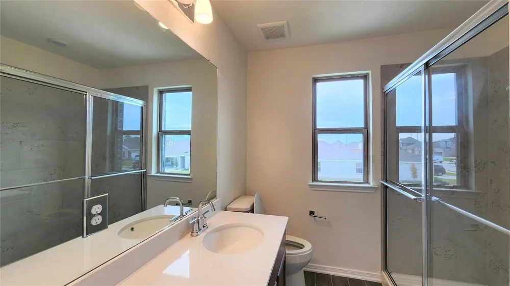 1235 Bryman Drive Rosharon, TX 77583