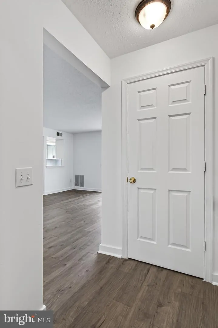 128 FORT EVANS ROAD SE #C Leesburg, VA 20175
