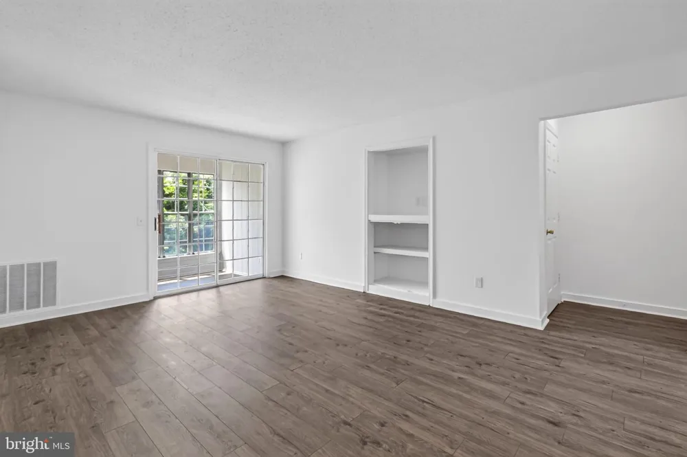 128 FORT EVANS ROAD SE #C Leesburg, VA 20175