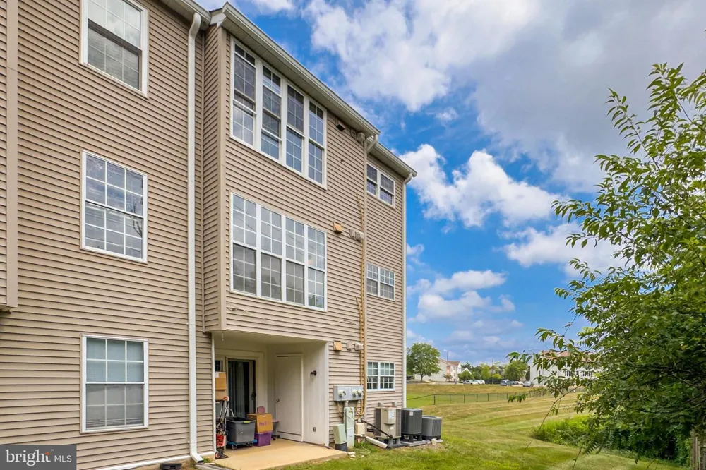 128 FORT EVANS ROAD SE #C Leesburg, VA 20175