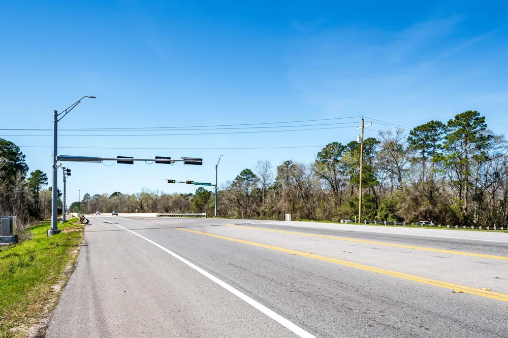 17645 Fm 2090 Road Conroe, TX 77306