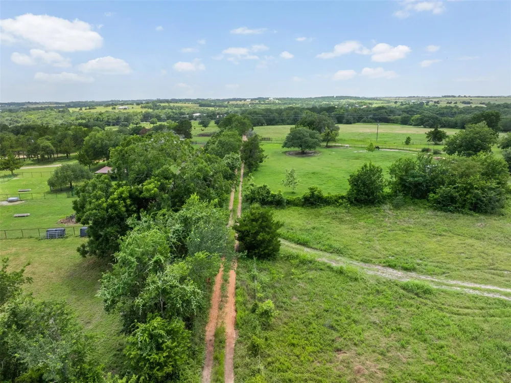 Crazy Horse Trail Brenham, TX 77833