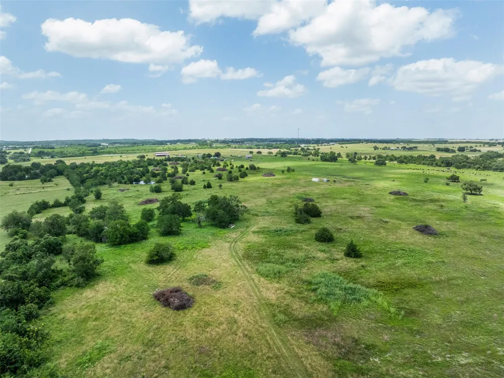 Crazy Horse Trail Brenham, TX 77833