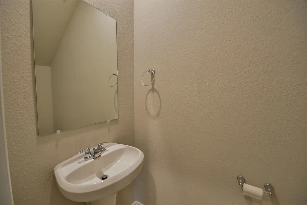 24810 Winema Woods Lane Huffman, TX 77336