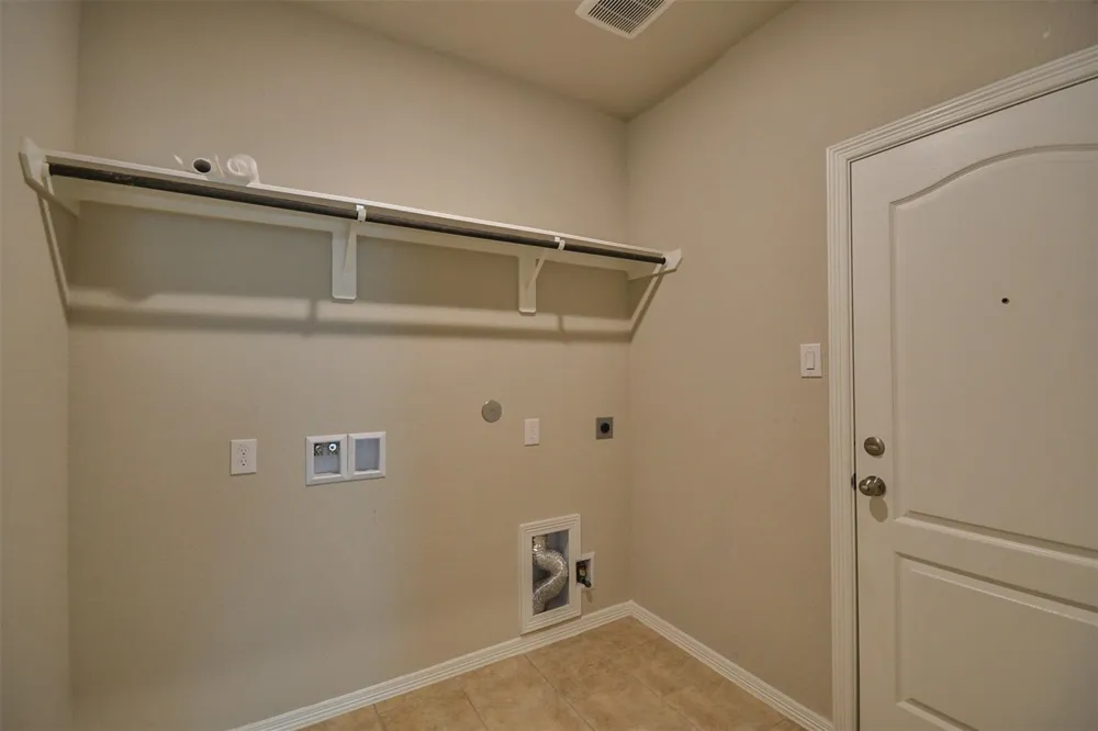 24810 Winema Woods Lane Huffman, TX 77336
