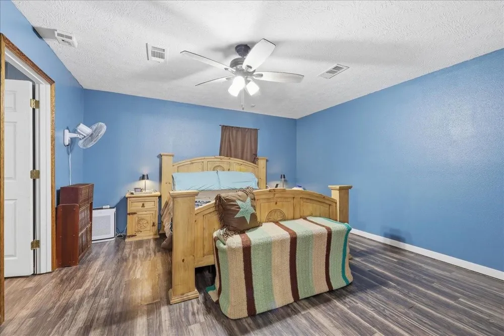 2851 Johnnie Street Orange, TX 77630