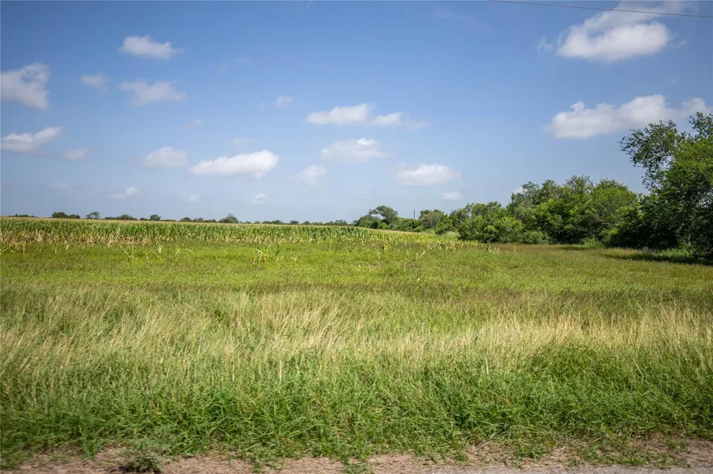 Fm 888 Mathis, TX 78368