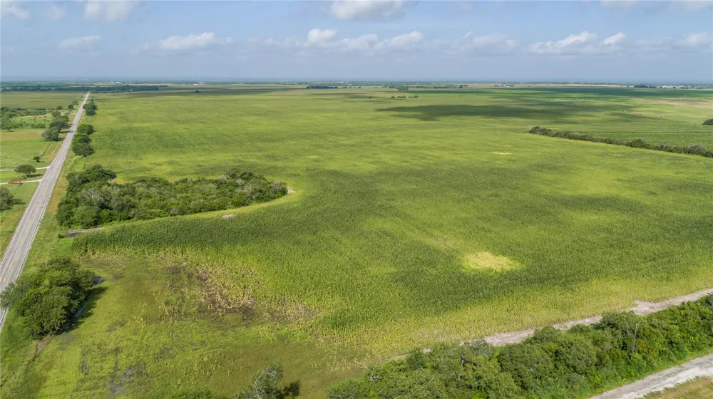 Fm 888 Mathis, TX 78368