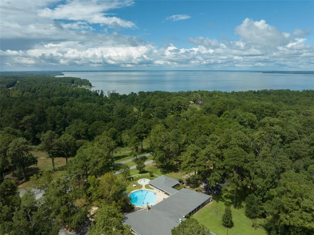 220 Fairway Loop Coldspring, TX 77331