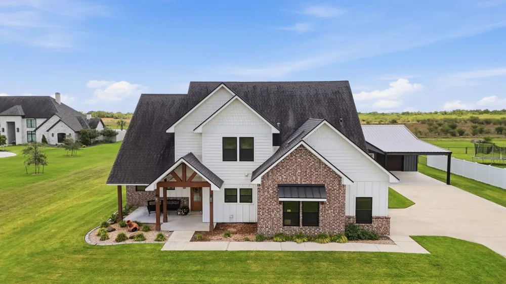 523 Dayspring Victoria, TX 77904