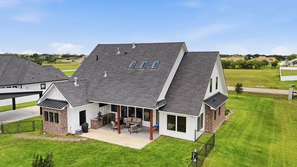 523 Dayspring Victoria, TX 77904
