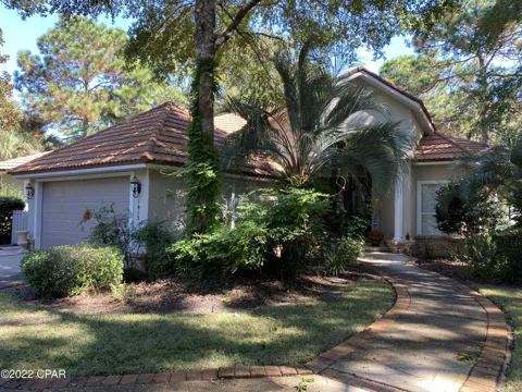 1415 E Baytowne Circle