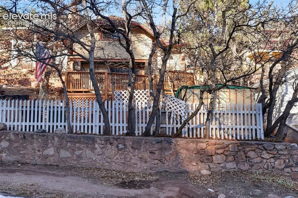 50 Minnehaha Avenue Manitou Springs, CO 80829
