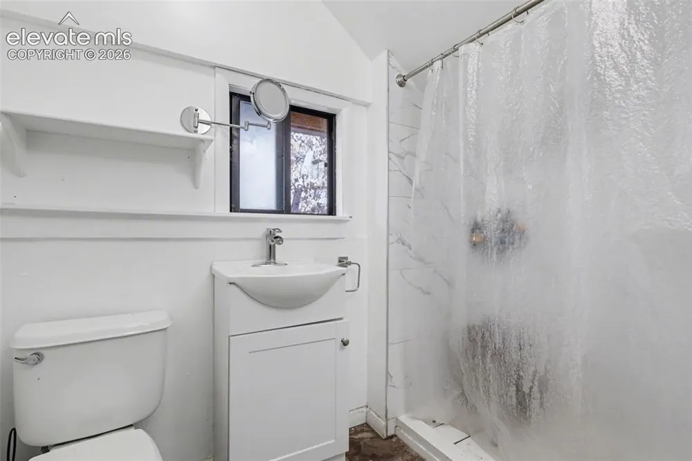 50 Minnehaha Avenue Manitou Springs, CO 80829