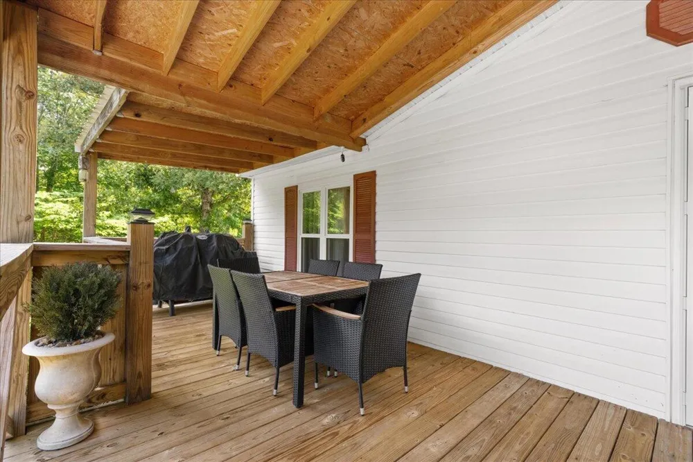 237 Poplar Drive Chatsworth, GA 30705