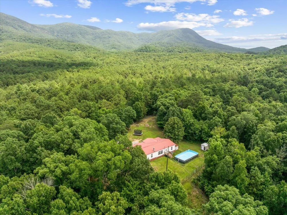237 Poplar Drive Chatsworth, GA 30705
