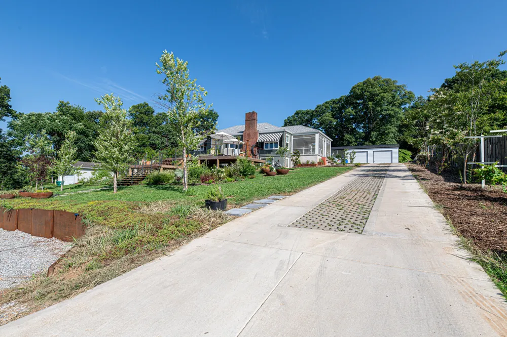 7033 Terry Drive Knoxville, TN 37924