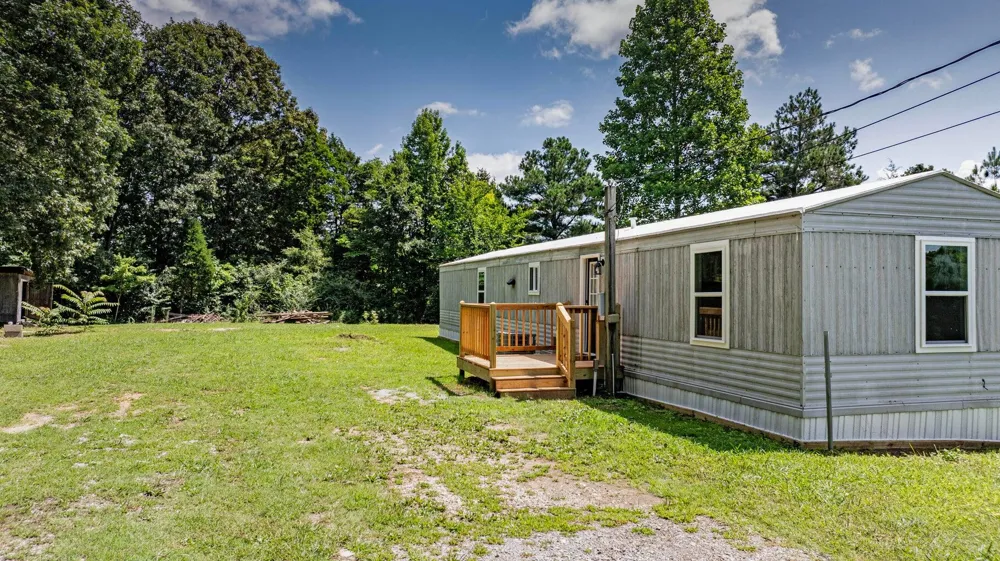 240 Sundance Drive Evensville, TN 37332