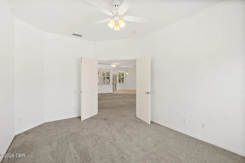 25 Fenimore Lane Palm Coast, FL 32137