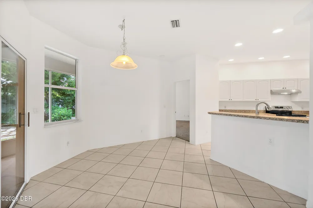 25 Fenimore Lane Palm Coast, FL 32137