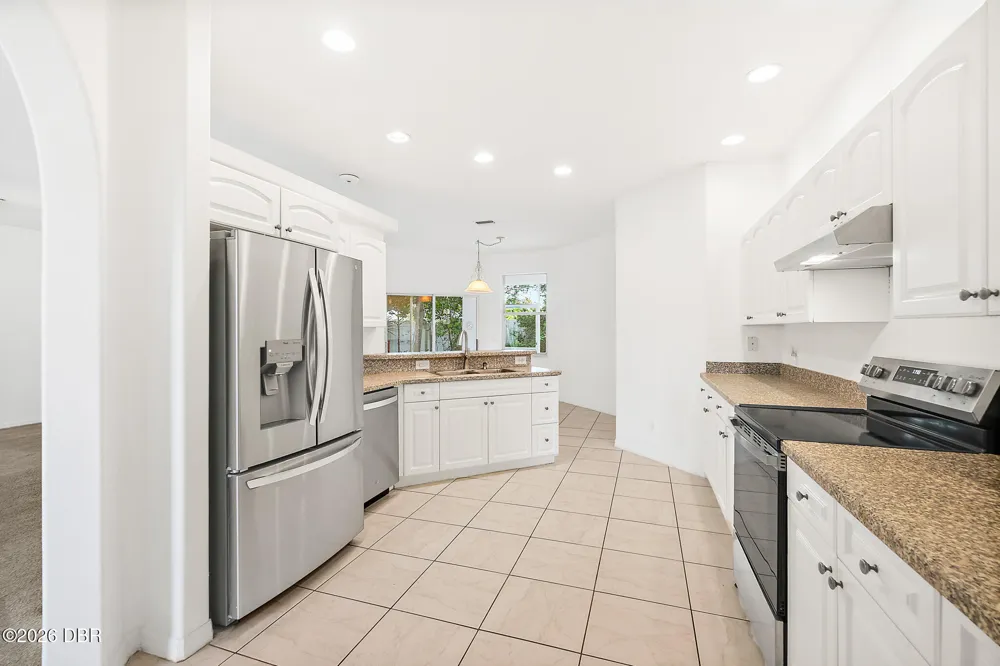 25 Fenimore Lane Palm Coast, FL 32137