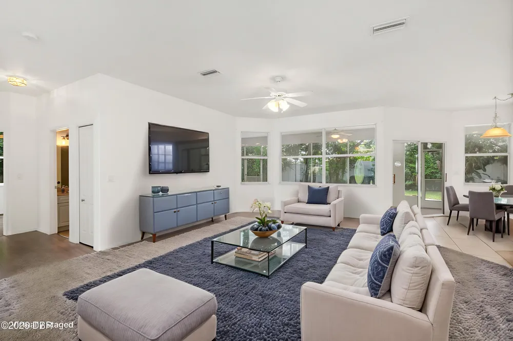 25 Fenimore Lane Palm Coast, FL 32137