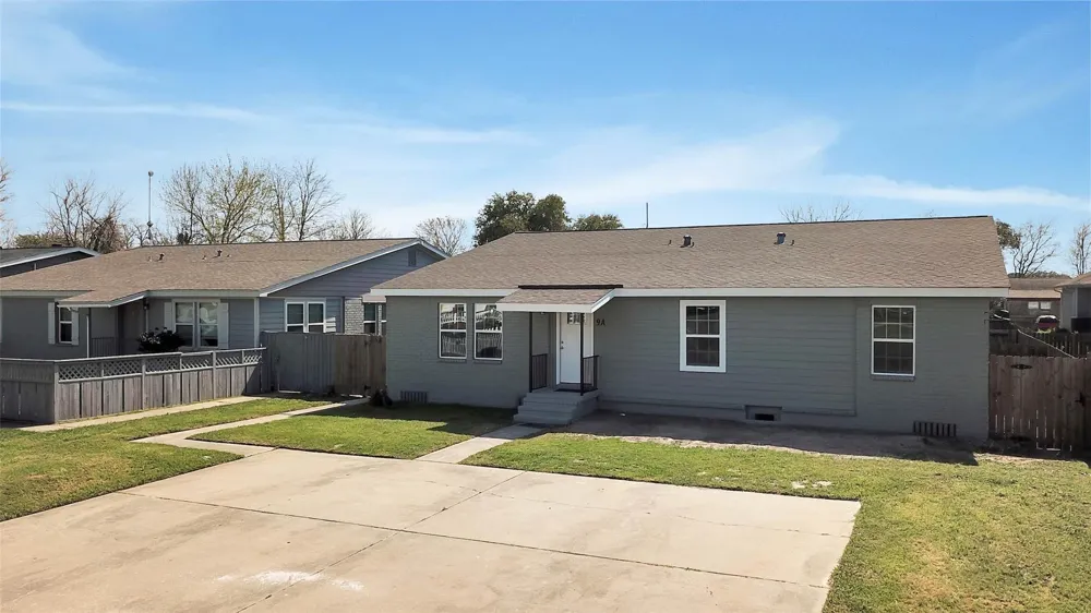 9 Becca Court #A Brookshire, TX 77423