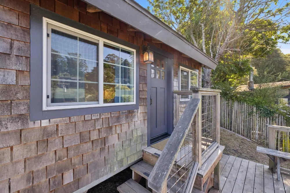 10 Canyon Avenue Bolinas, CA 94924