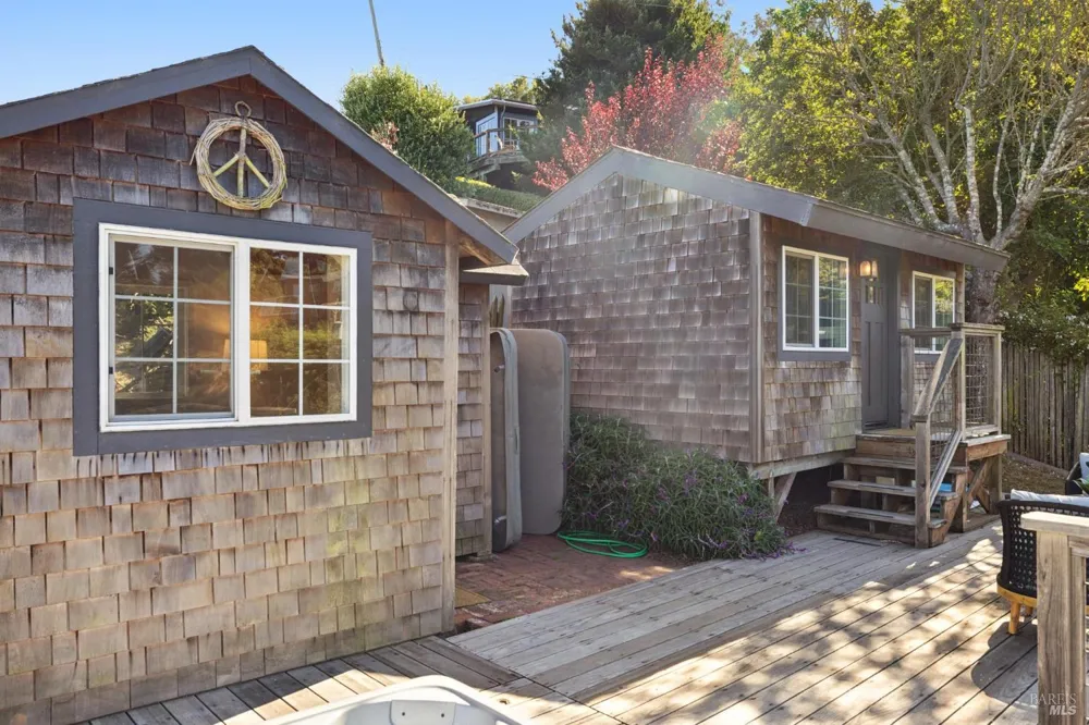 10 Canyon Avenue Bolinas, CA 94924