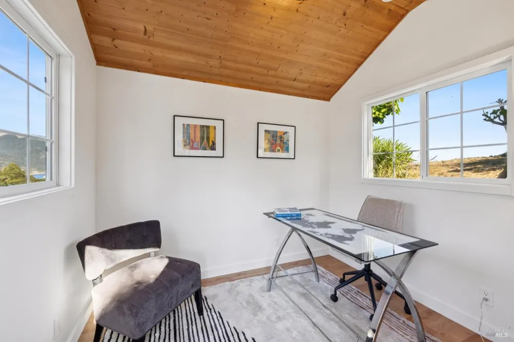 10 Canyon Avenue Bolinas, CA 94924