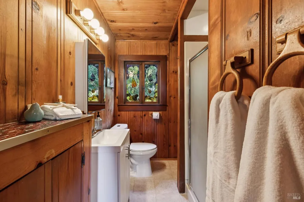 10 Canyon Avenue Bolinas, CA 94924