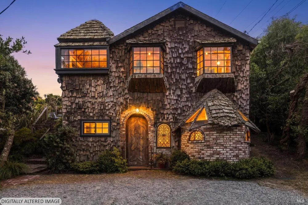 10 Canyon Avenue Bolinas, CA 94924