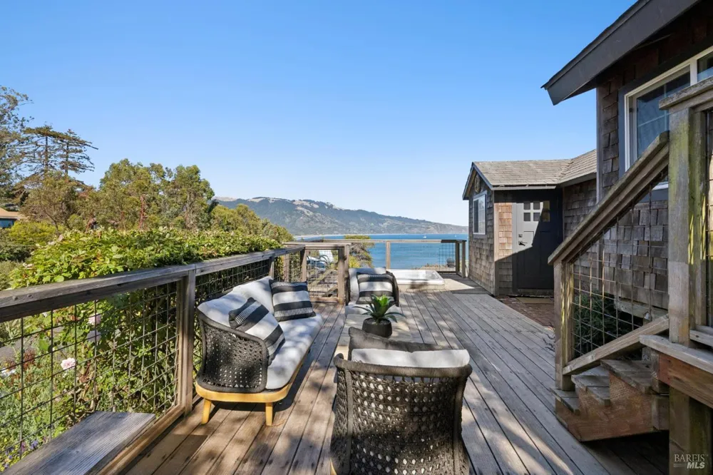 10 Canyon Avenue Bolinas, CA 94924