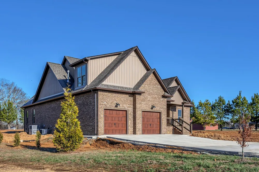 30 Shire Ct Leoma, TN 38468