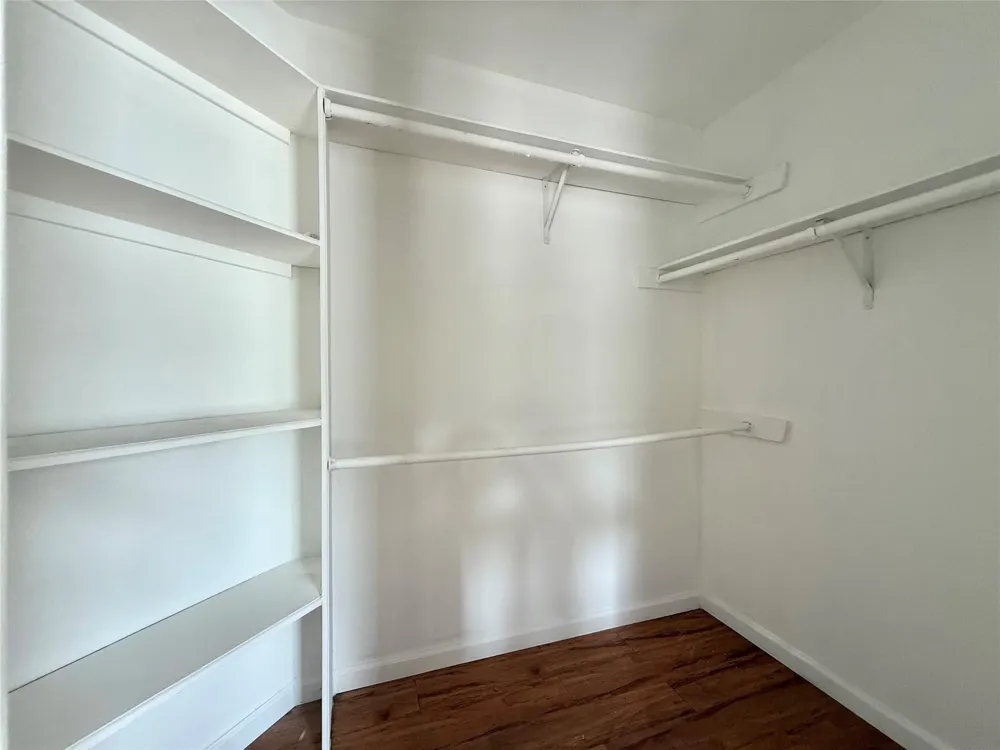 7200 W T C Jester Boulevard #3902 North Houston, TX 77088