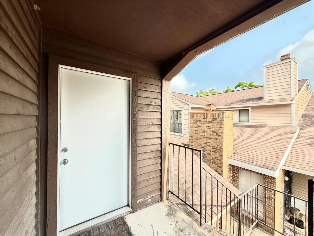 7200 W T C Jester Boulevard #3902 North Houston, TX 77088