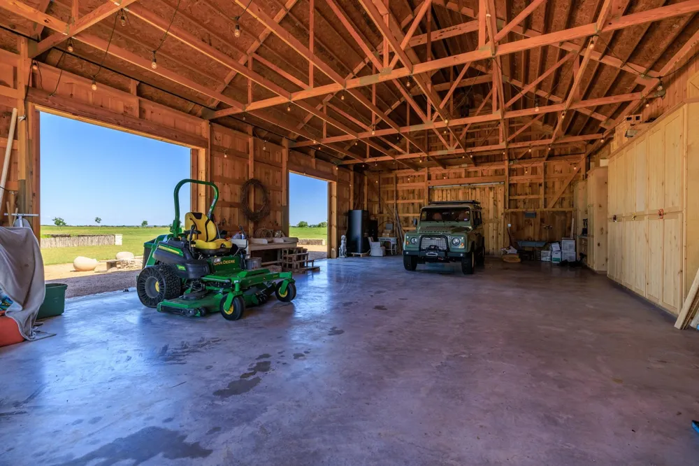 745 Dusty Farm Lane Fredericksburg, TX 78624