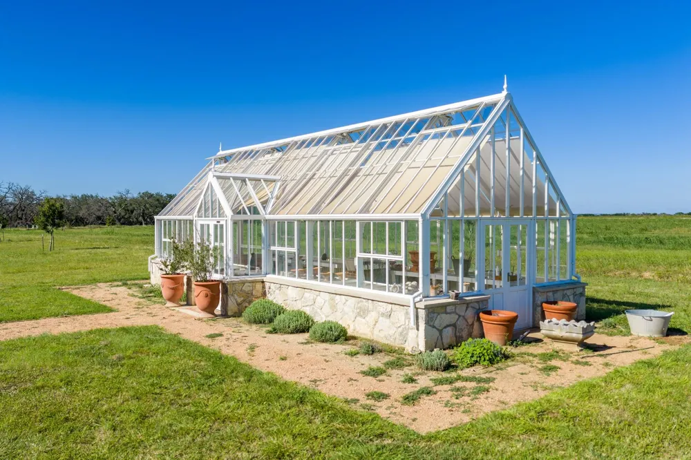 745 Dusty Farm Lane Fredericksburg, TX 78624