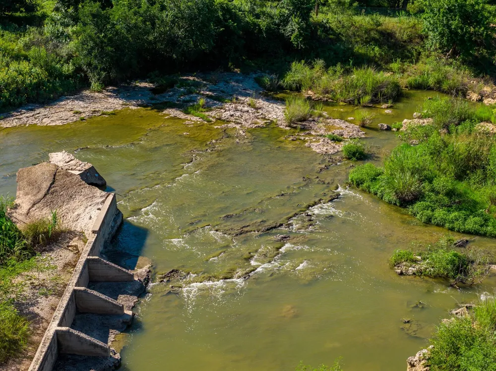 745 Dusty Farm Lane Fredericksburg, TX 78624